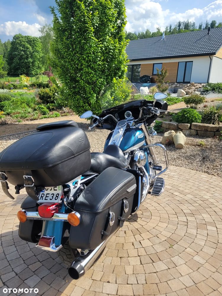 Harley-Davidson Touring Road King - 28