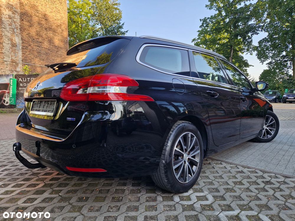 Peugeot 308 SW 1.6 BlueHDi Allure S&S - 3