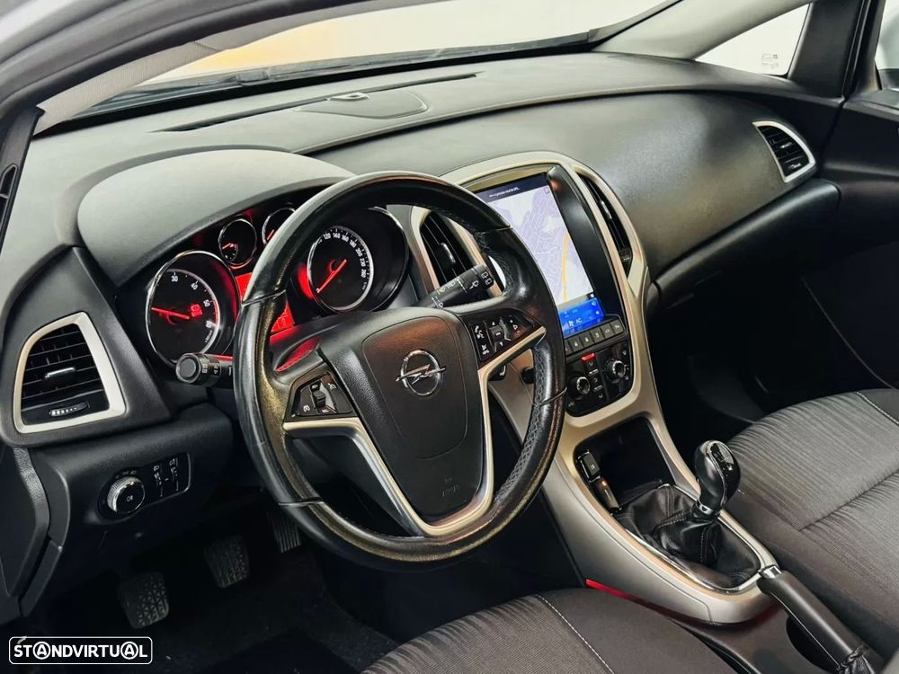 Opel Astra Sports Tourer 1.3 CDTi Executive S/S - 18