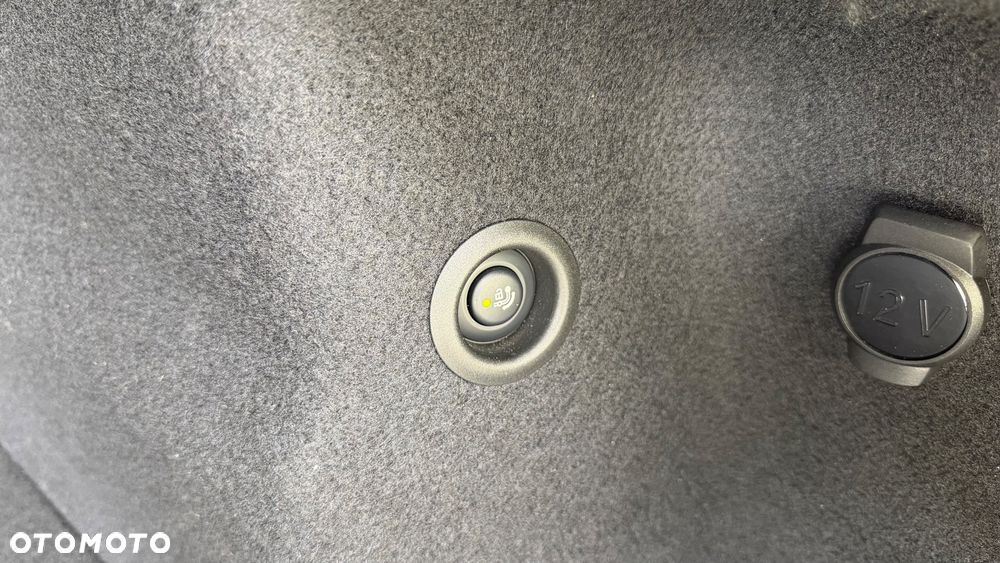 BMW Seria 2 220i - 30