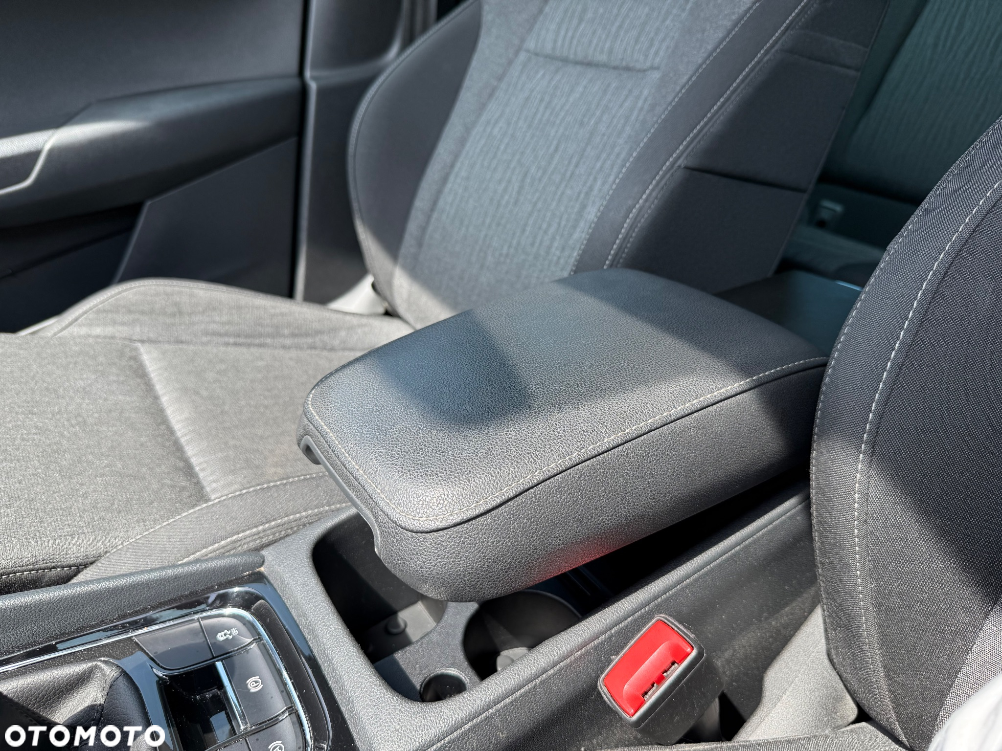 Skoda Karoq 1.5 TSI ACT 4x2 Style - 28