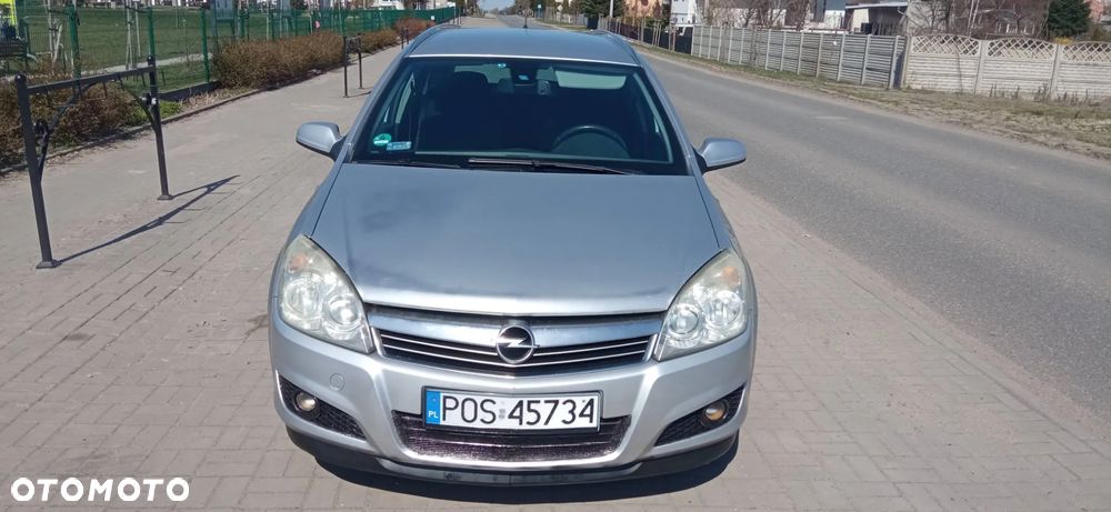 Opel Astra 1.9 CDTI DPF Innovation - 4