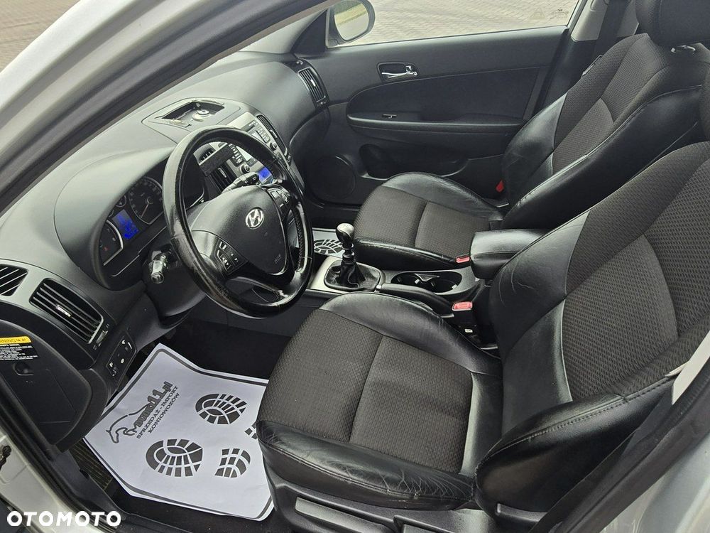 Hyundai i30 - 16