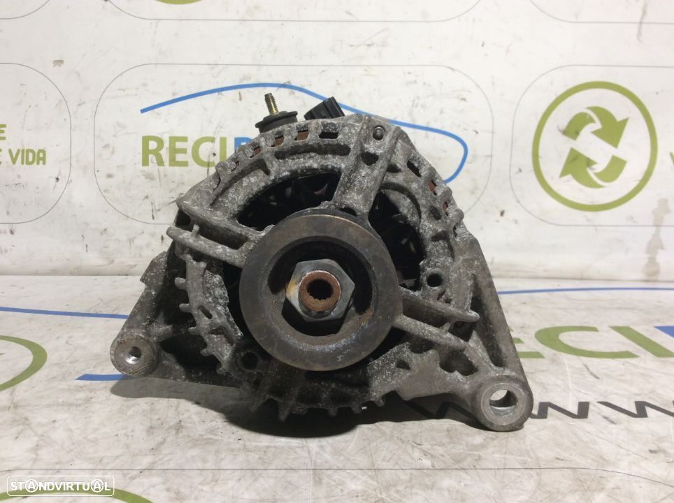 Alternador Toyota Corolla E12 - 5