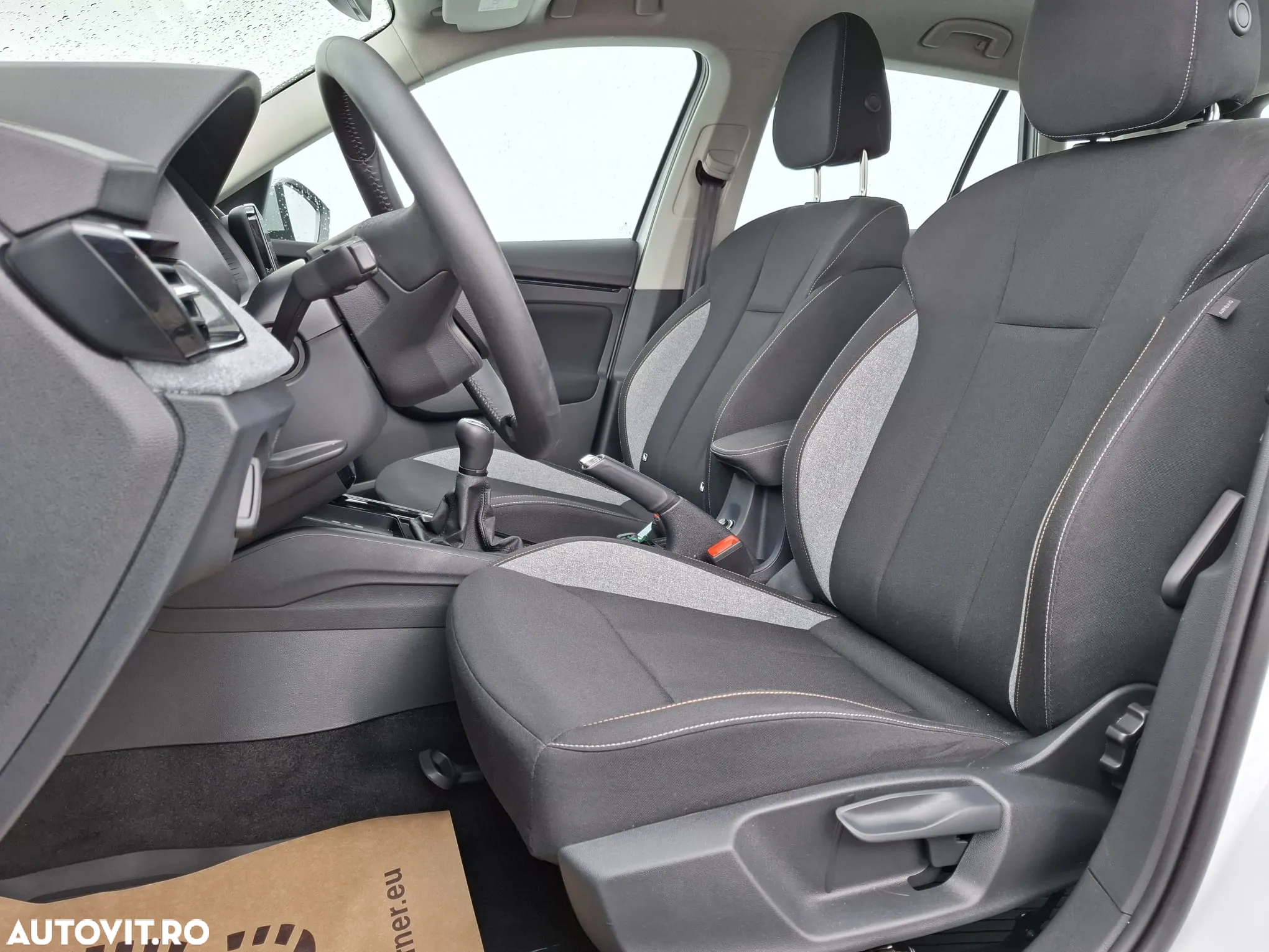 Skoda Kamiq 1.0 TSI Selection - 33