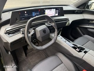 Peugeot 3008 1.2 Hybrid Allure Pack e-DCS6 - 18