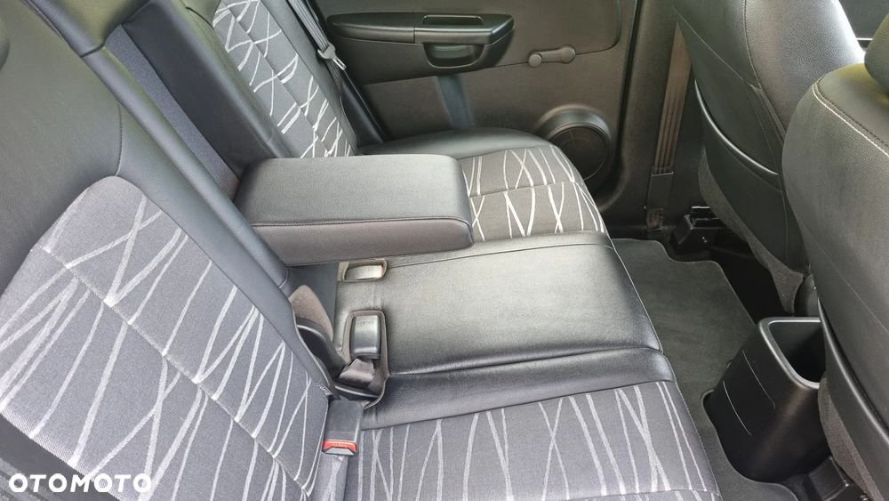 Kia Venga 1.4 CVVT Business Line - 19