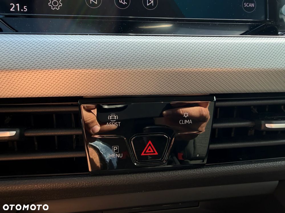 Volkswagen Golf 1.0 TSI - 10