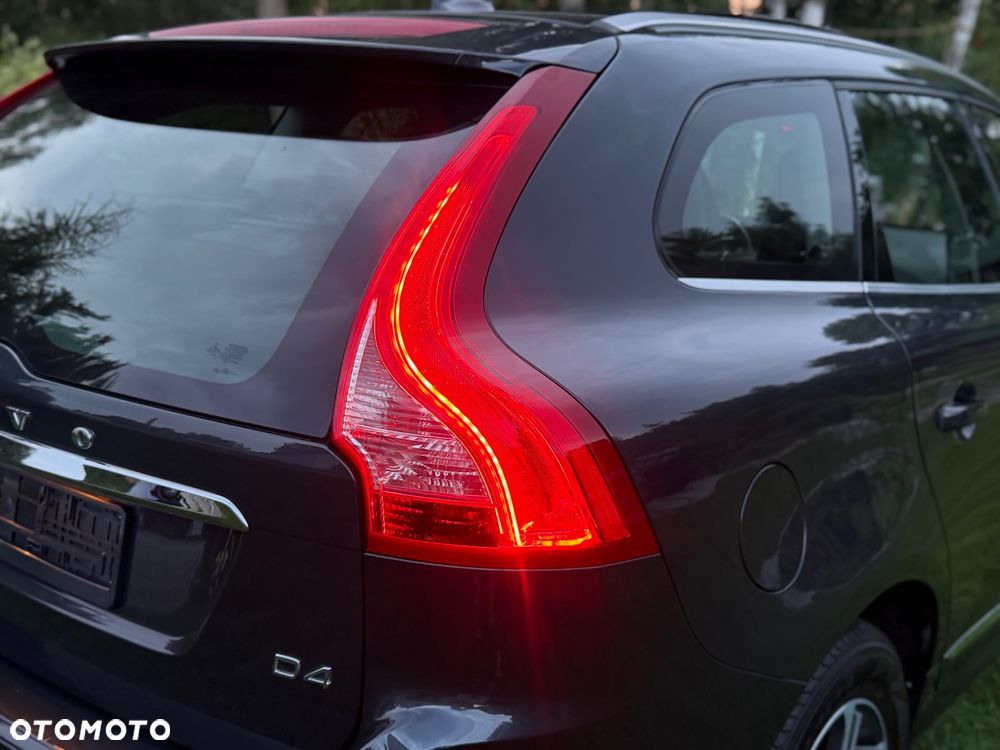 Volvo XC 60 D4 Drive-E Momentum - 19