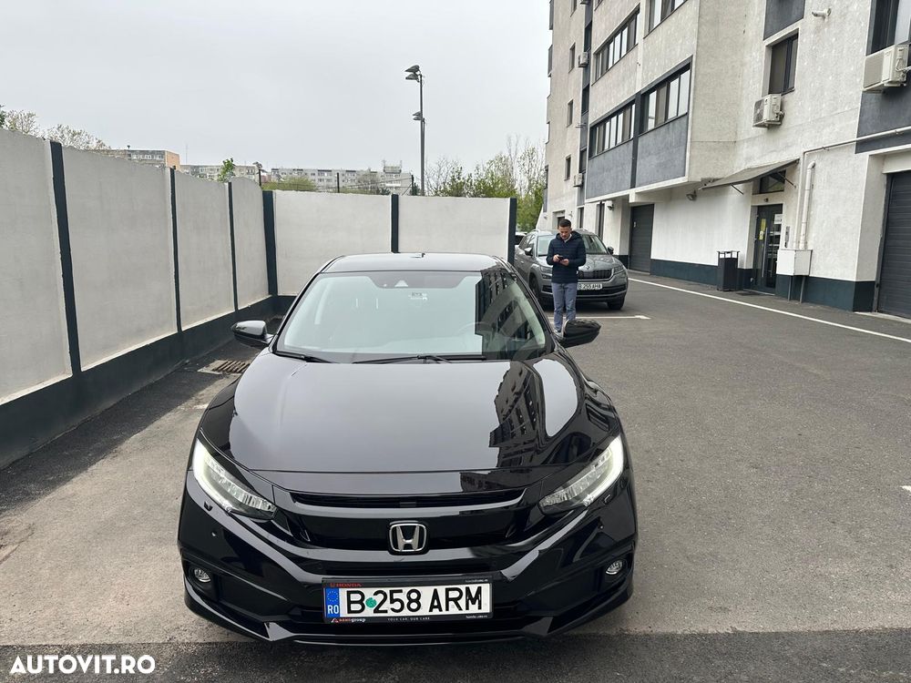 Honda Civic 1.5 VTEC Turbo CVT Executive - 12