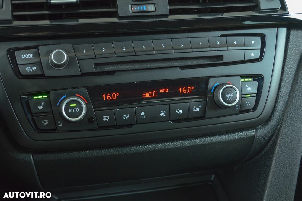 BMW Seria 3 320d DPF Aut. Edition Exclusive - 27