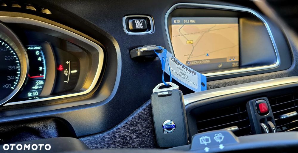 Volvo V40 T3 Kinetic - 16
