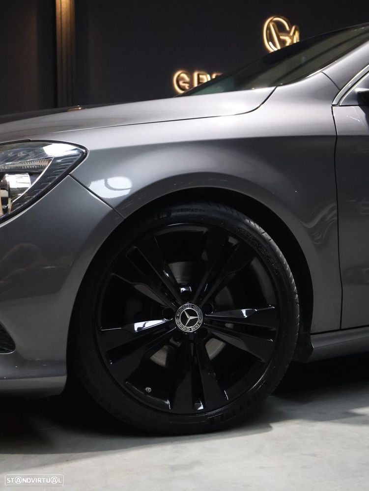 Mercedes-Benz CLA 180 d Shooting Brake Urban - 12