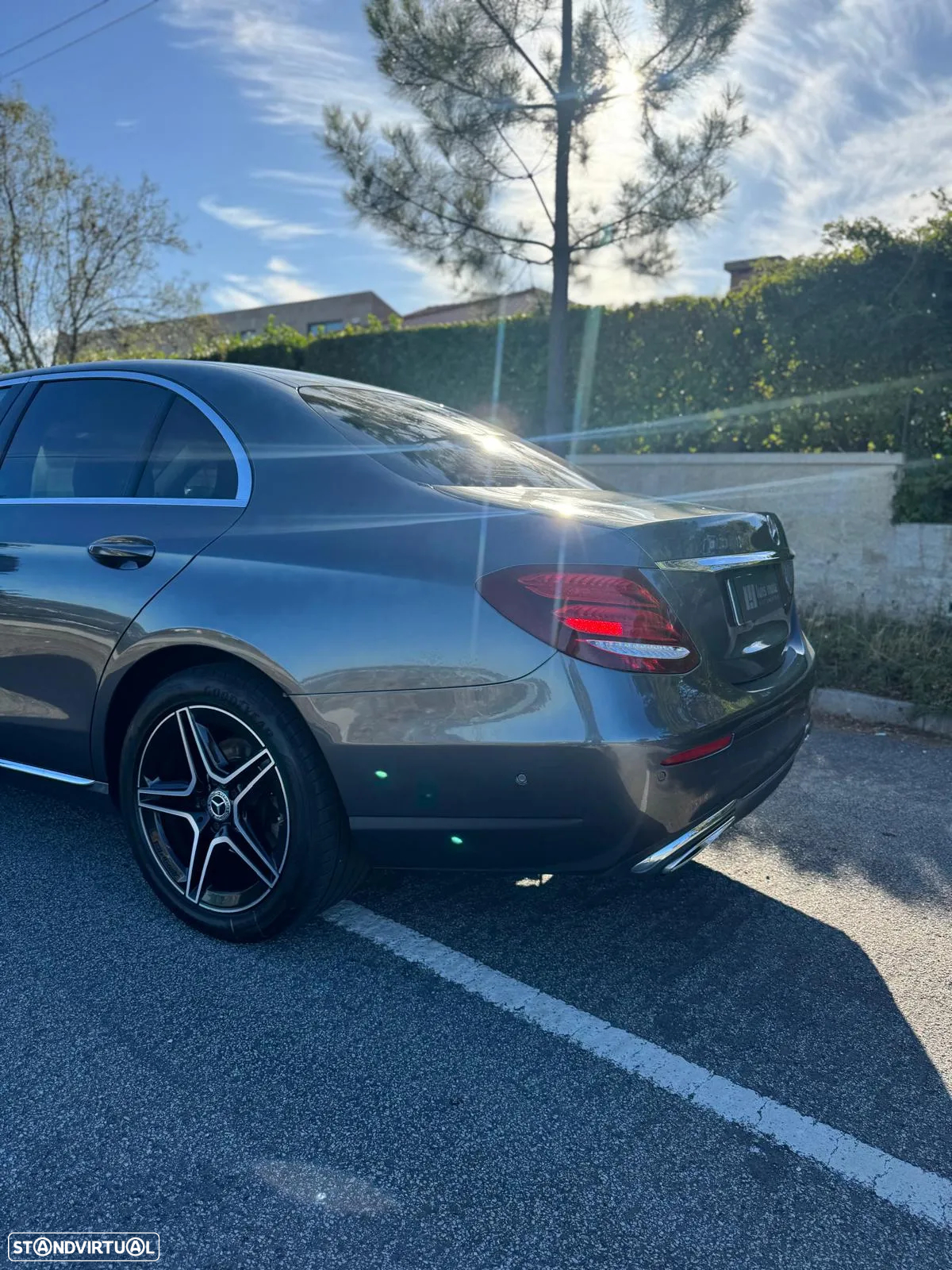 Mercedes-Benz E 220 d 4Matic 9G-TRONIC Exclusive - 8