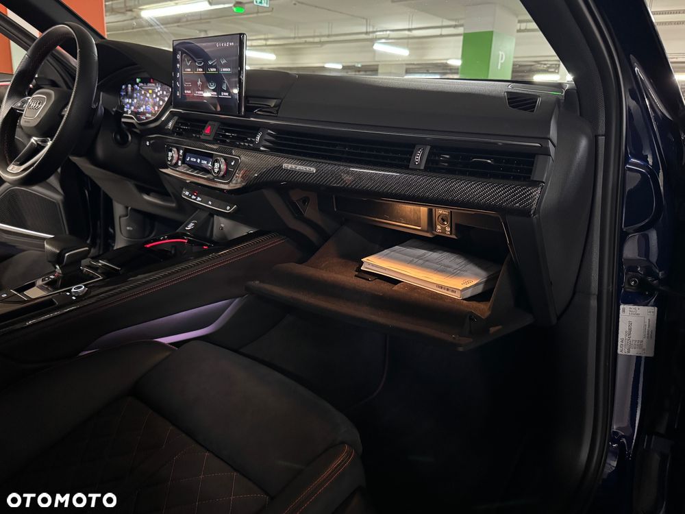 Audi A4 Avant 40 TDI mHEV S Line S tronic - 35
