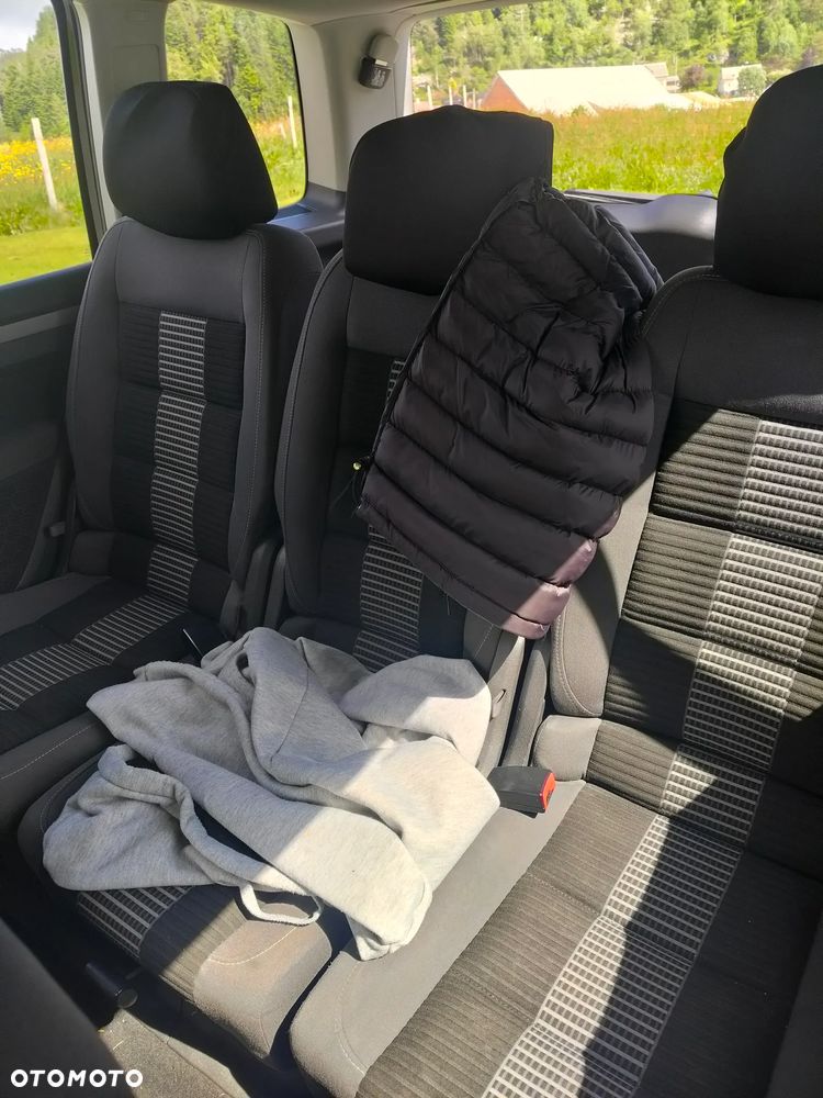 Volkswagen Touran 1.9 TDI DPF BlueMot Highline - 7