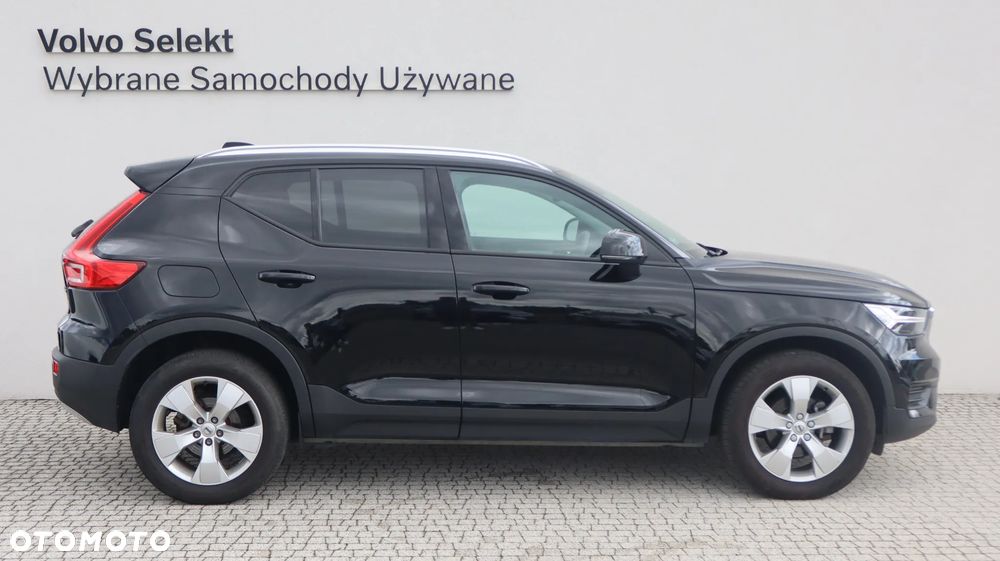 Volvo XC 40 T3 Momentum Pro - 8