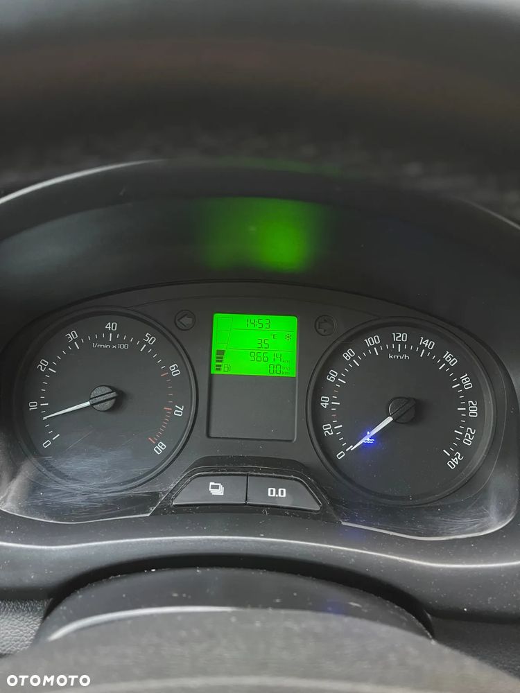 Skoda Fabia 1.2 TSI MONTE CARLO - 6