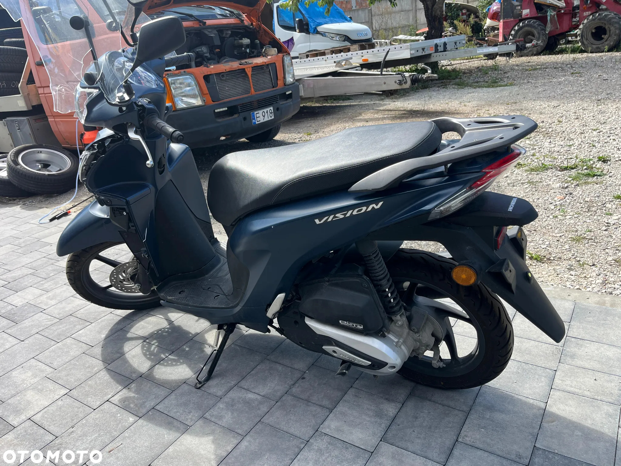 Honda Vision - 6