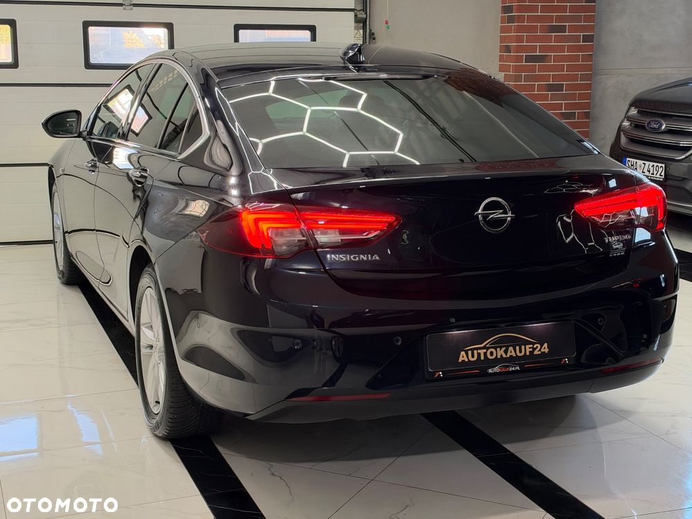 Opel Insignia 1.5 T Innovation S&S - 8