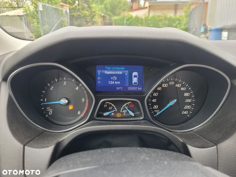 Ford Focus 1.6 TDCi DPF Start-Stopp-System Business - 13