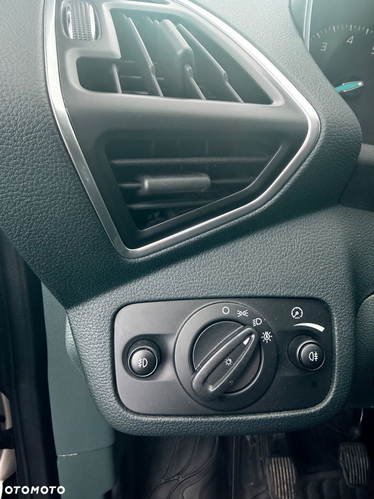 Ford C-MAX 1.6 EcoBoost Start-Stop-System SYNC Edition - 20