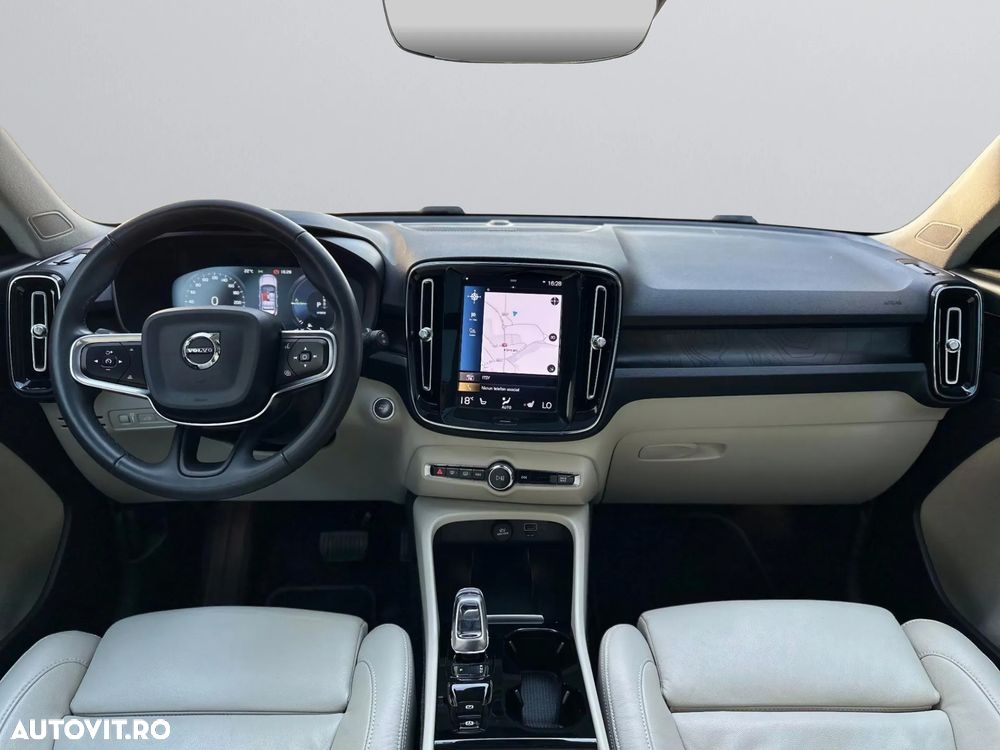Volvo XC 40 Recharge T5 Twin Engine AT7 R-Design - 21