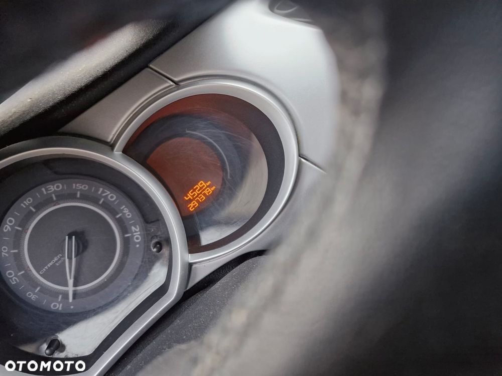 Citroën C3 e-HDi 70 EGS Selection - 13