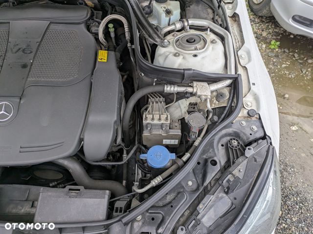 Mercedes-Benz Klasa E - 26