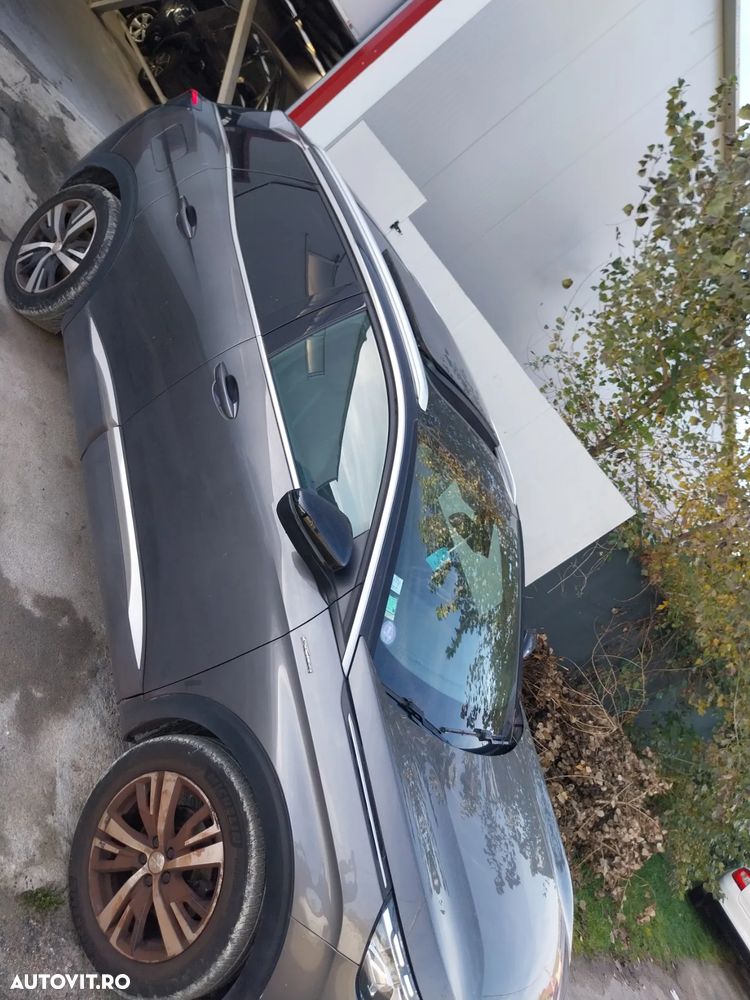 Peugeot 3008 1.2 PureTech Turbo S&S EAT6 GT-Line - 4