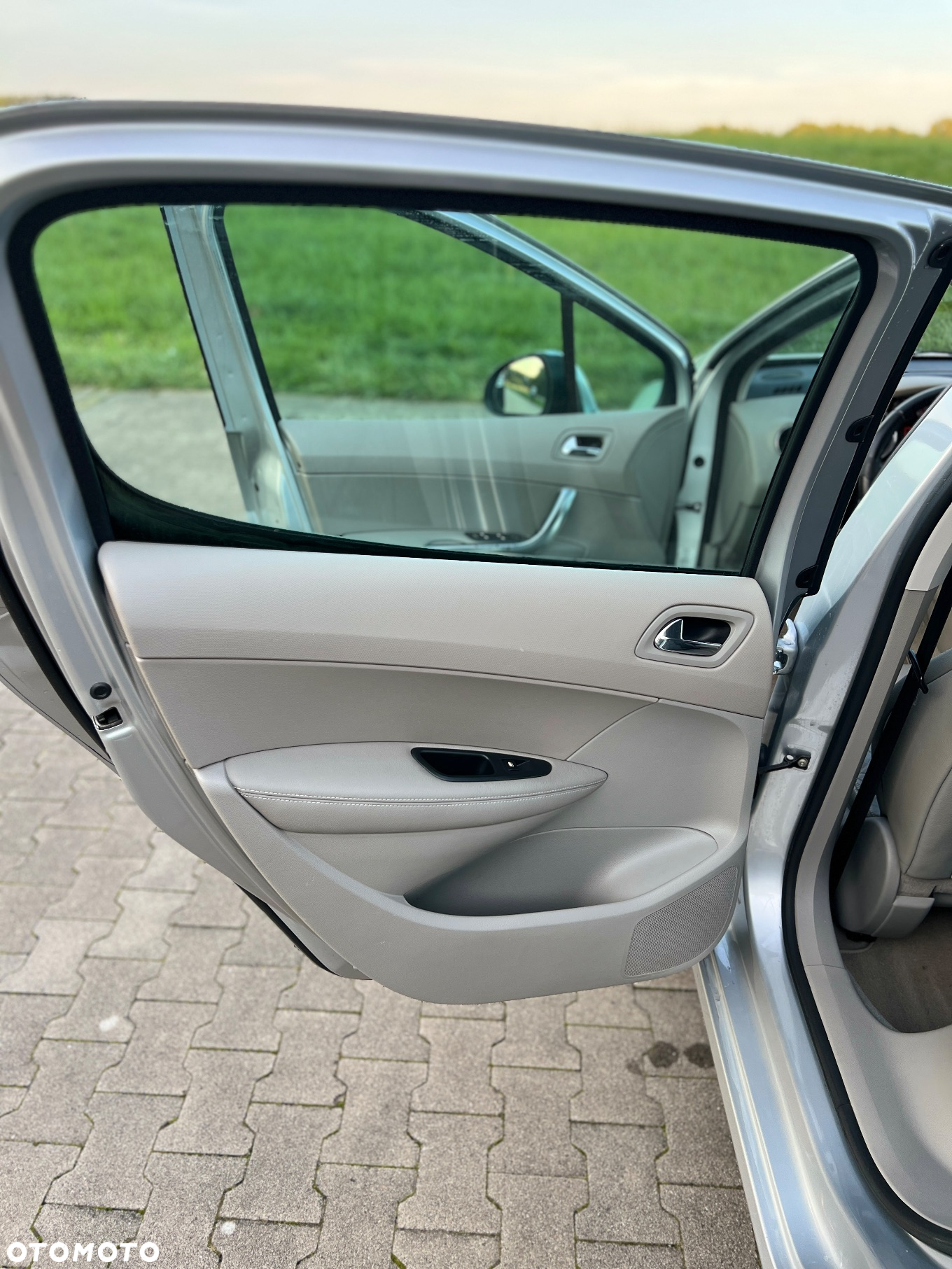 Peugeot 308 HDi FAP 135 Automatik Sport Plus - 17