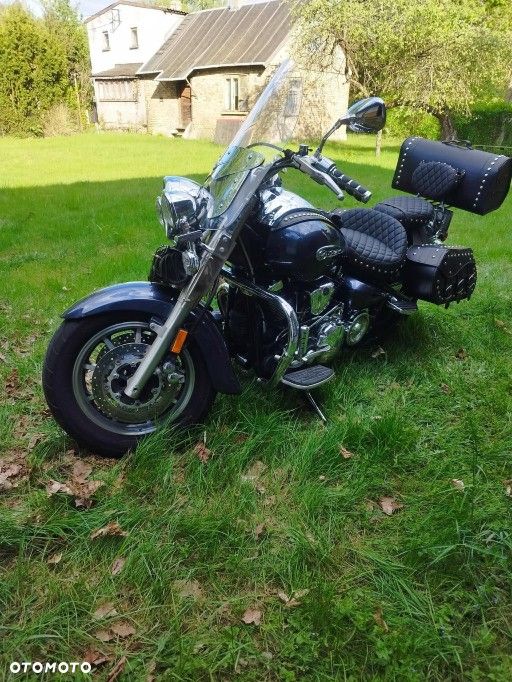 Yamaha Road Star - 1