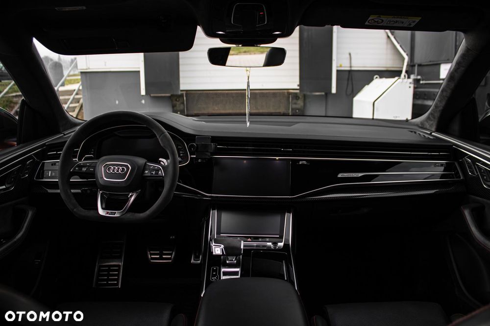 Audi RS Q8 - 27