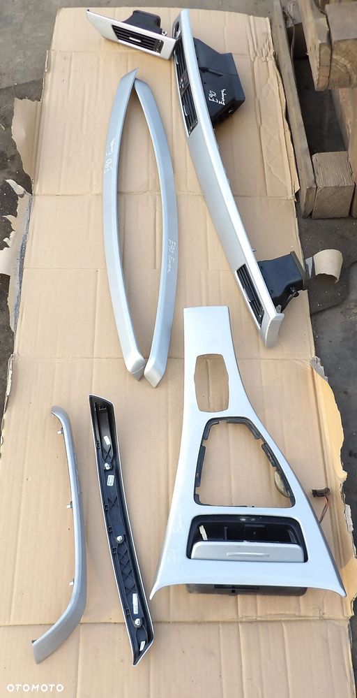 BMW - E90 - LISTWY OZDOBNE - ALUMINIUM SZLIFOWANE - KRATKI NAWIEWU - POD IDRVE - KOMPLET - 1