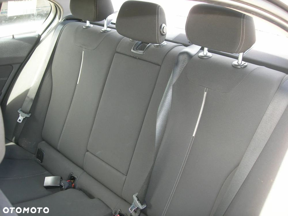 BMW Seria 3 316d Sport Line - 17