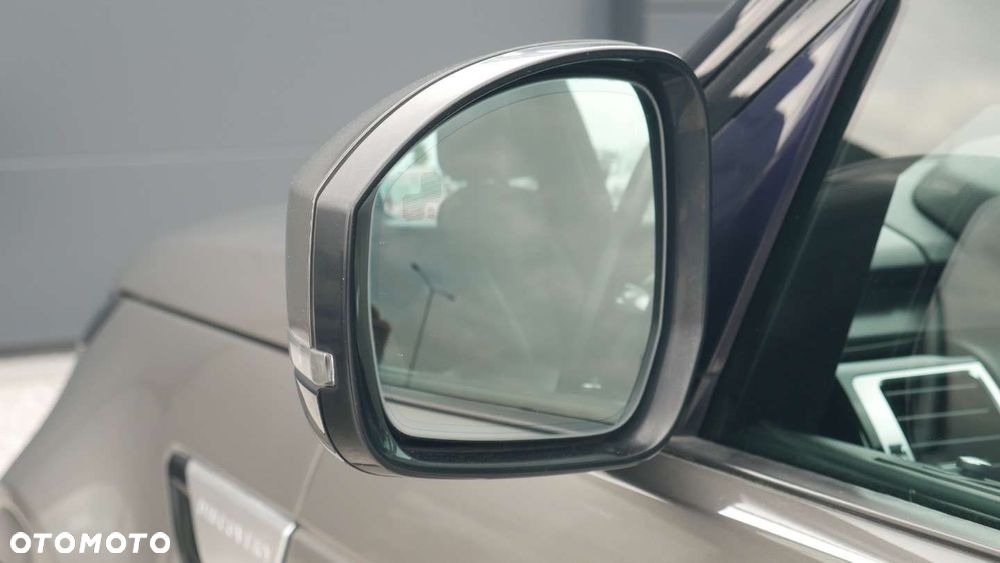 Land Rover Discovery - 22