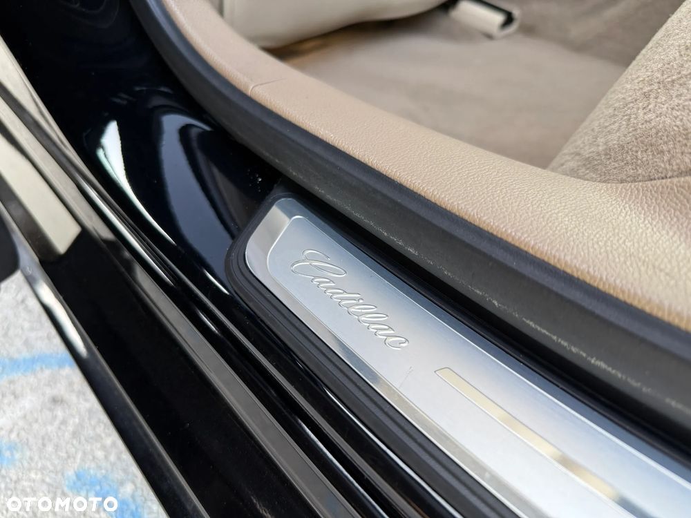 Cadillac CTS - 23