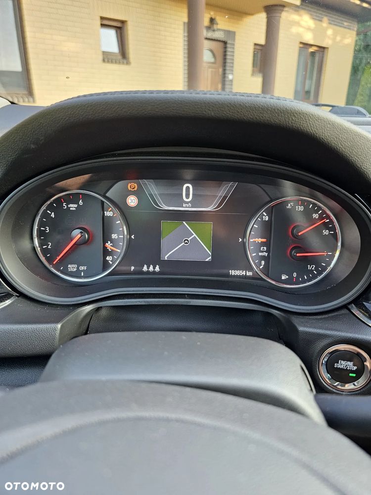 Opel Insignia 1.6 Automatik Business Innovation - 26