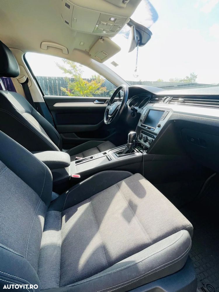 Volkswagen Passat Variant 2.0 TDI DSG Comfortline - 8