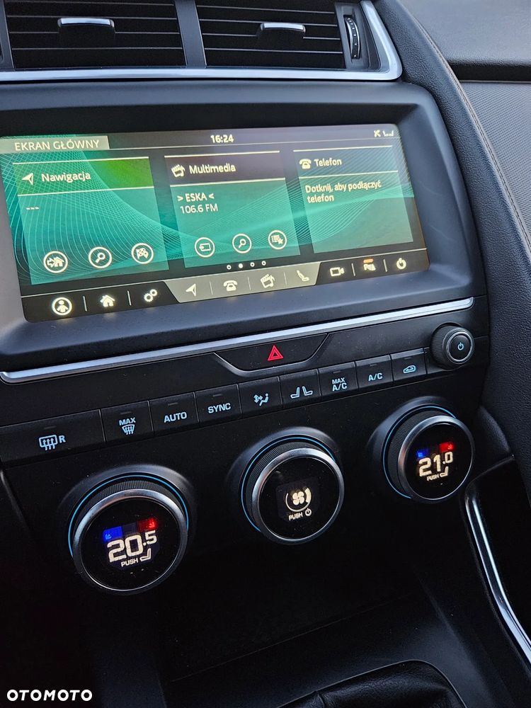 Jaguar E-Pace D150 R-Dynamic - 25