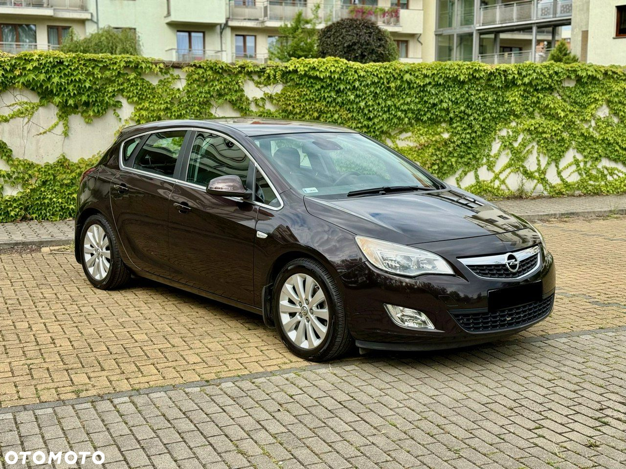 Opel Astra 1.7 CDTI DPF ecoFLEX Start/Stop Color Edition - 2