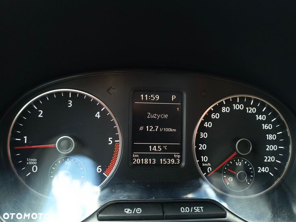 Volkswagen Amarok - 26