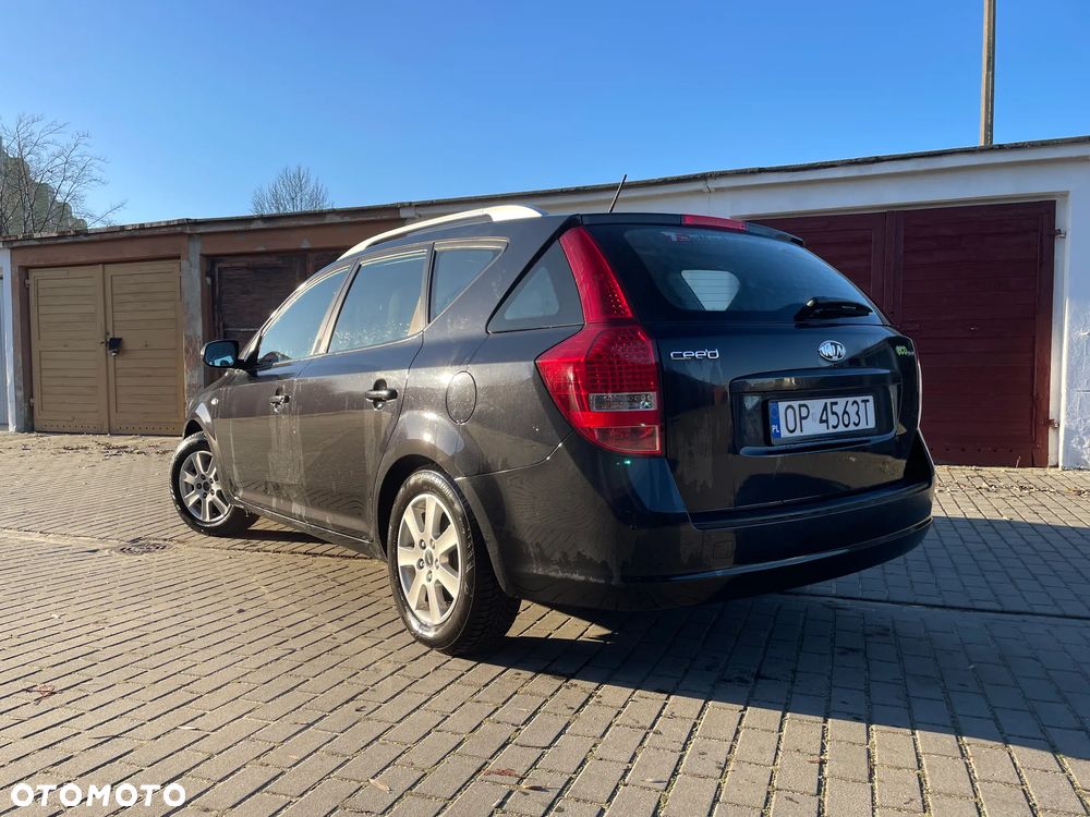 Kia Ceed 1.4 Comfort - 6
