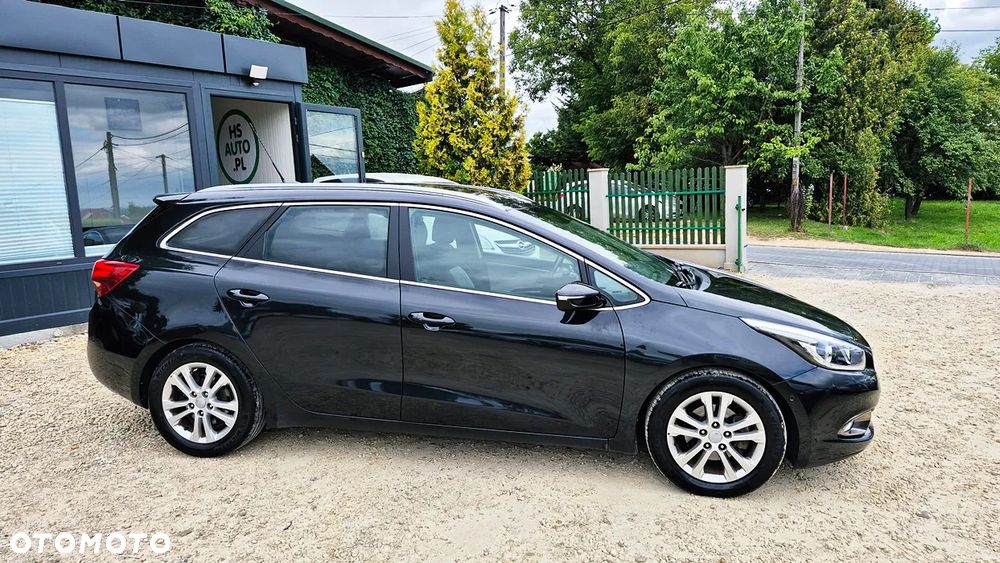 Kia Ceed 1.6 GDI Platinum Edition - 10