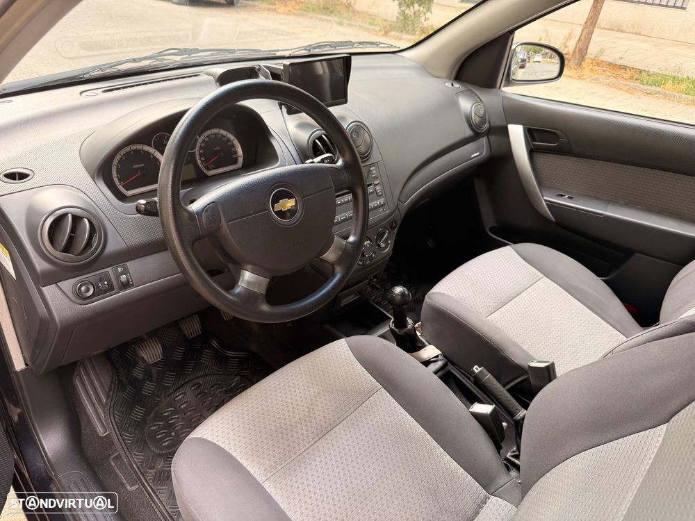 Chevrolet Aveo 1.2 LS - 13