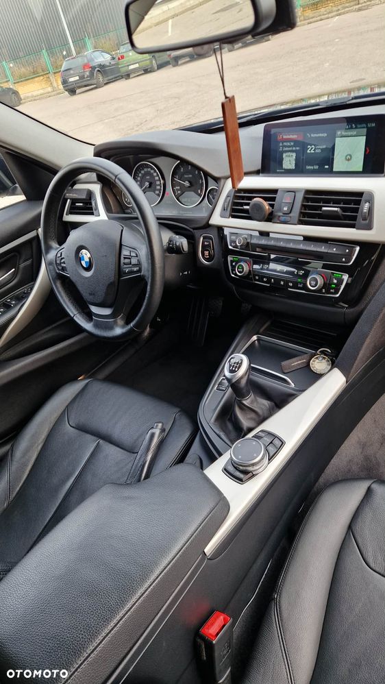 BMW Seria 3 320d Efficient Dynamic Edition Advantage - 14