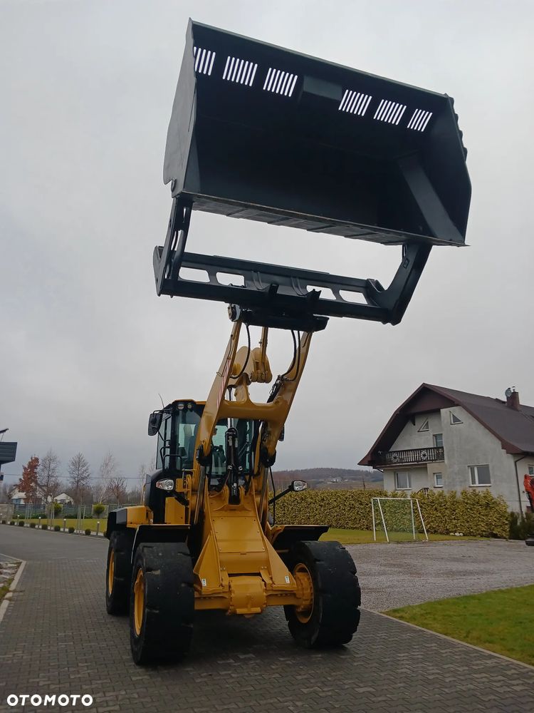 Caterpillar 938 M - 32