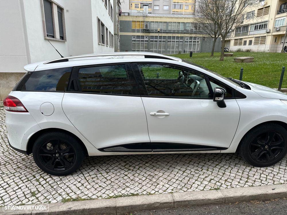 Renault Clio Sport Tourer 0.9 TCE Dynamique S - 4