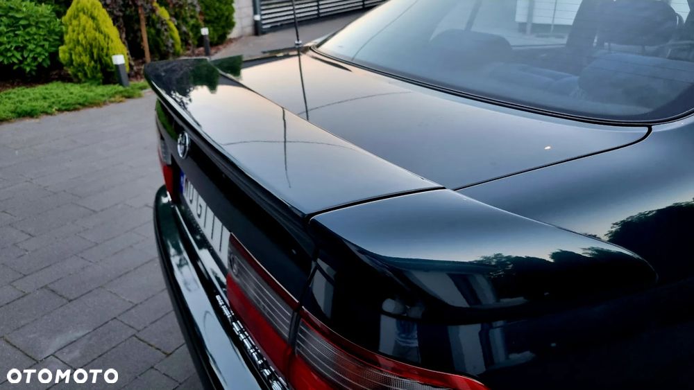 Toyota Carina - 30