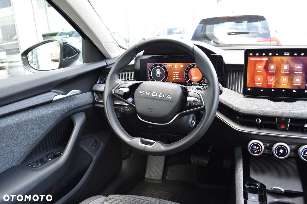 Skoda Superb 2.0 TDI SCR Selection DSG - 11